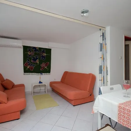 Milan Apartmán Poreč