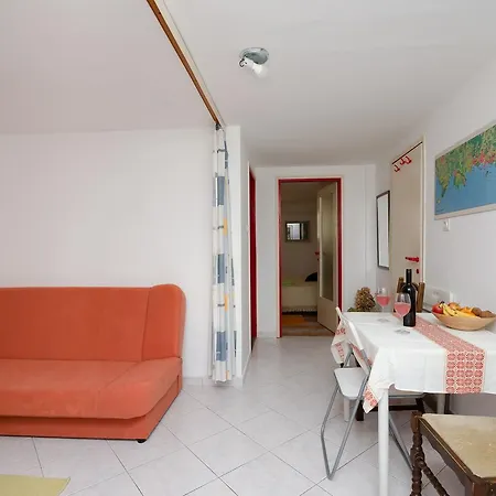 Milan Apartament Poreč
